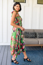 Load image into Gallery viewer, JODIFUL- A Little While Longer Dress in Green
