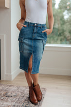 Load image into Gallery viewer, RISEN- Always Be there Cargo Denim Skirt (Reg &amp; Curvy)
