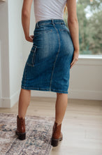 Load image into Gallery viewer, RISEN- Always Be there Cargo Denim Skirt (Reg &amp; Curvy)
