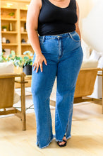 Load image into Gallery viewer, W23 JB Caitlin High Rise Split Hem Straight Jeans
