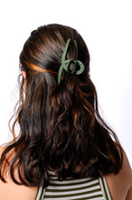 Load image into Gallery viewer, AVE SHOPS- Claw Clip Set of 4 in Forest Green
