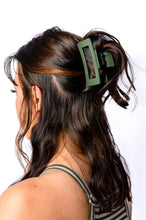 Load image into Gallery viewer, AVE SHOPS- Claw Clip Set of 4 in Forest Green
