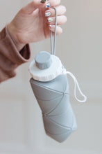 Load image into Gallery viewer, AVE SHOPS- Collapsing Silicon Water Bottle in Diamond Gray
