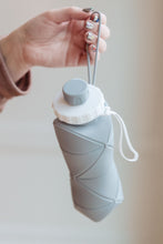 Load image into Gallery viewer, AVE SHOPS- Collapsing Silicon Water Bottle in Diamond Gray
