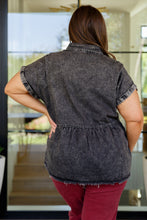 Load image into Gallery viewer, Cool and Carefree Denim Button Down (Reg &amp; Curvy)

