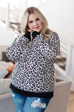 Load image into Gallery viewer, Cozy in Cheetah Pullover Sweatshirt (Reg &amp; Curvy)
