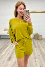 Load image into Gallery viewer, Oversized Top &amp; Shorts Set
