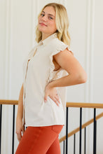 Load image into Gallery viewer, Day Date Ruffle Sleeved Blouse- 111 NORTH
