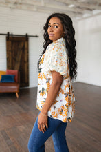 Load image into Gallery viewer, SP24- Daydreamer Mixed Floral Top
