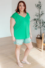Load image into Gallery viewer, DEAR SCARLETT- Ruched Cap Sleeve Top in Emerald
