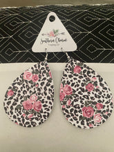 Load image into Gallery viewer, Leopard &amp; Roses Earrings
