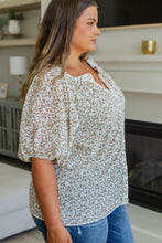 Load image into Gallery viewer, SP24- Fancy Me Floral Button Down
