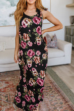 Load image into Gallery viewer, SP24- Fortuitous in Floral Maxi Dress
