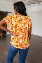Load image into Gallery viewer, SP24- Freshly Picked Floral Top
