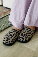 Load image into Gallery viewer, SP24- Fuzziest Feet Animal Print Slippers In Mocha
