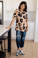 Load image into Gallery viewer, SP24- Hear Me Roar Oversized Boyfriend T-Shirt
