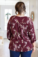 Load image into Gallery viewer, DEAR SCARLETT- Hometown Classic Top in Wine Floral
