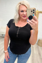 Load image into Gallery viewer, SP24- Baby Waffle Cap Sleeve Henley in Black (Reg &amp; XL)
