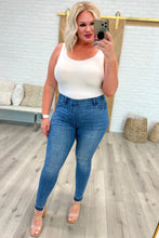 Load image into Gallery viewer, JB Amanda High-Rise Pull-on Release Hem Skinny Jeans
