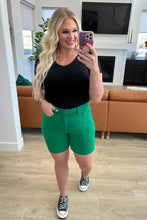 Load image into Gallery viewer, JUDY BLUE- Jenna High Rise Control Top Cuffed Shorts in Green
