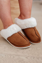 Load image into Gallery viewer, AVE SHOPS- Just Chilling Slippers
