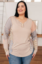 Load image into Gallery viewer, SP24- 7TH RAY- Leap Higher Mixed Print Henley
