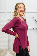 Load image into Gallery viewer, W23 Long Sleeve Knit Top with Pocket in Burgundy
