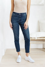 Load image into Gallery viewer, W23 Mid-Rise Relaxed Fit Mineral Wash Jeans
