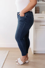 Load image into Gallery viewer, W23 Mid-Rise Relaxed Fit Mineral Wash Jeans
