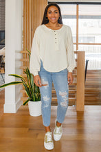 Load image into Gallery viewer, Osaka Top In Cream
