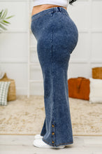 Load image into Gallery viewer, W23 Park City Button Flare Pants
