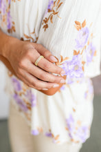 Load image into Gallery viewer, Waterproof, No Tarnish, Perfect Pearlescence Ring

