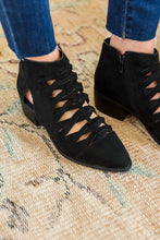 Load image into Gallery viewer, W23 Sadie Ankle Boots
