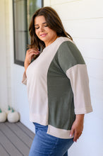 Load image into Gallery viewer, SP24- Split Personality Color Block Top (Reg &amp; Curvy)
