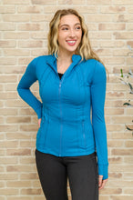 Load image into Gallery viewer, W23 Staying Swift Activewear Jacket in Hawaiian Blue
