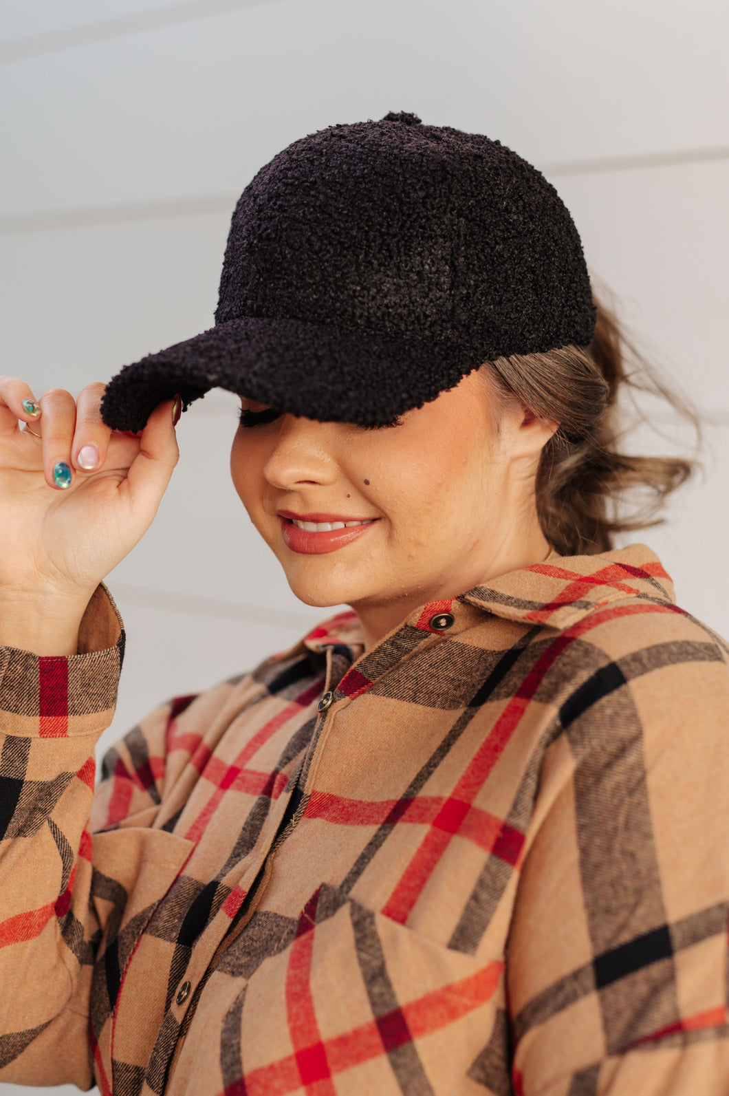AVE. SHOPS- Lyla Sherpa Ball Cap in Black