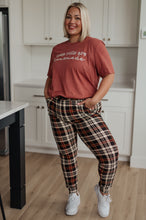 Load image into Gallery viewer, SP24- These Rolls are Homemade Tee (Reg &amp; Curvy)
