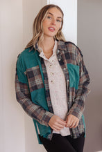 Load image into Gallery viewer, ANDREE BY UNIT- Never Give Up Henley Sweater
