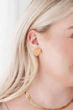 Load image into Gallery viewer, SP24- Triple Hearts Studs in Brown
